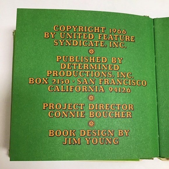 Peanuts Home is On Top Of A Dog House Snoopy Book Hardcover Dust Cover 1966 1st - Picture 3 of 6